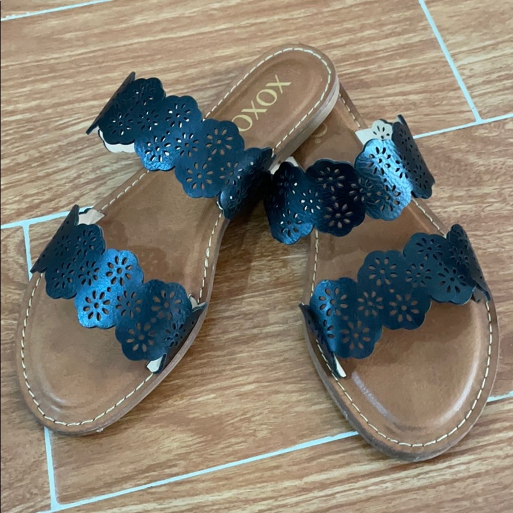 Black Sandals